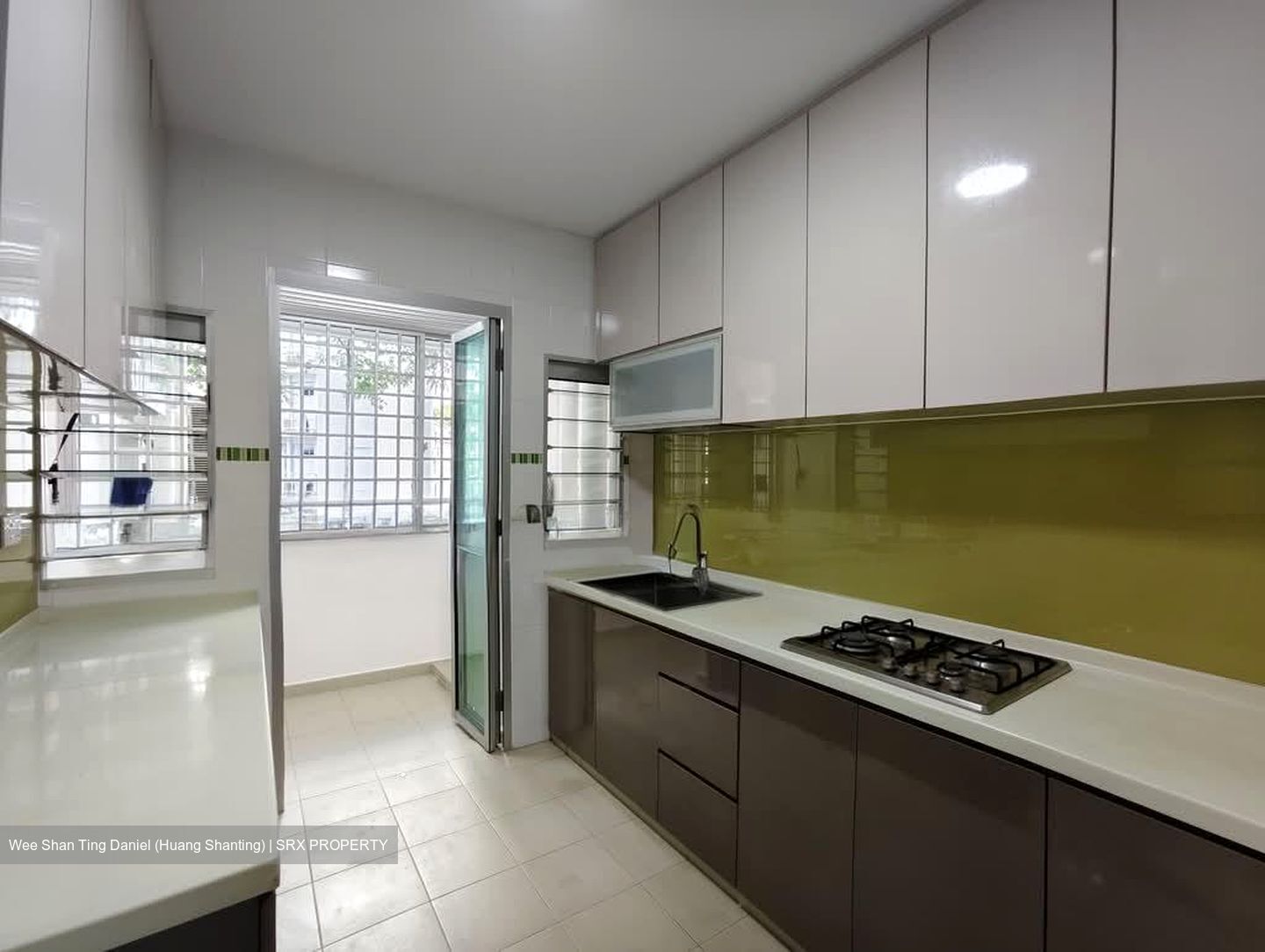 Blk 449 Jade Spring @ Yishun (Yishun), HDB 4 Rooms #561498271